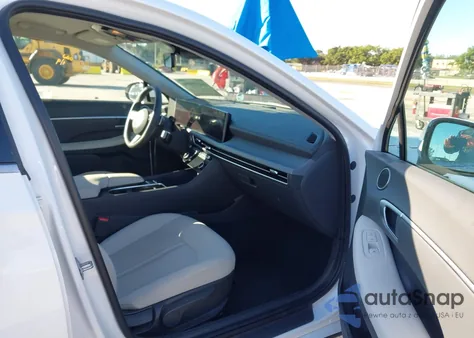 2025 Hyundai Sonata Sel z USA, uszkodzony, nr VIN KMHL64JA7SA465880